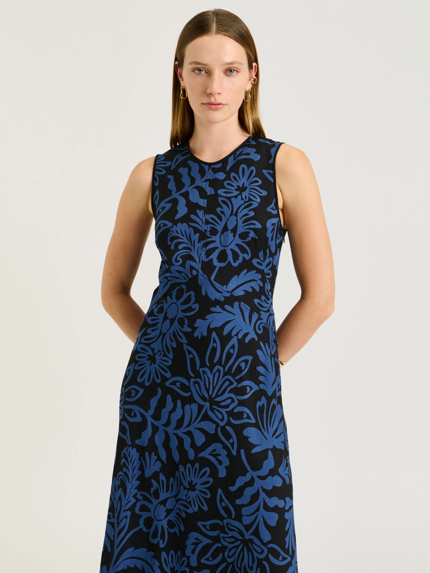 BLUE PETITE FILIGREE EMPIRE MIDI DRESS - Image 2