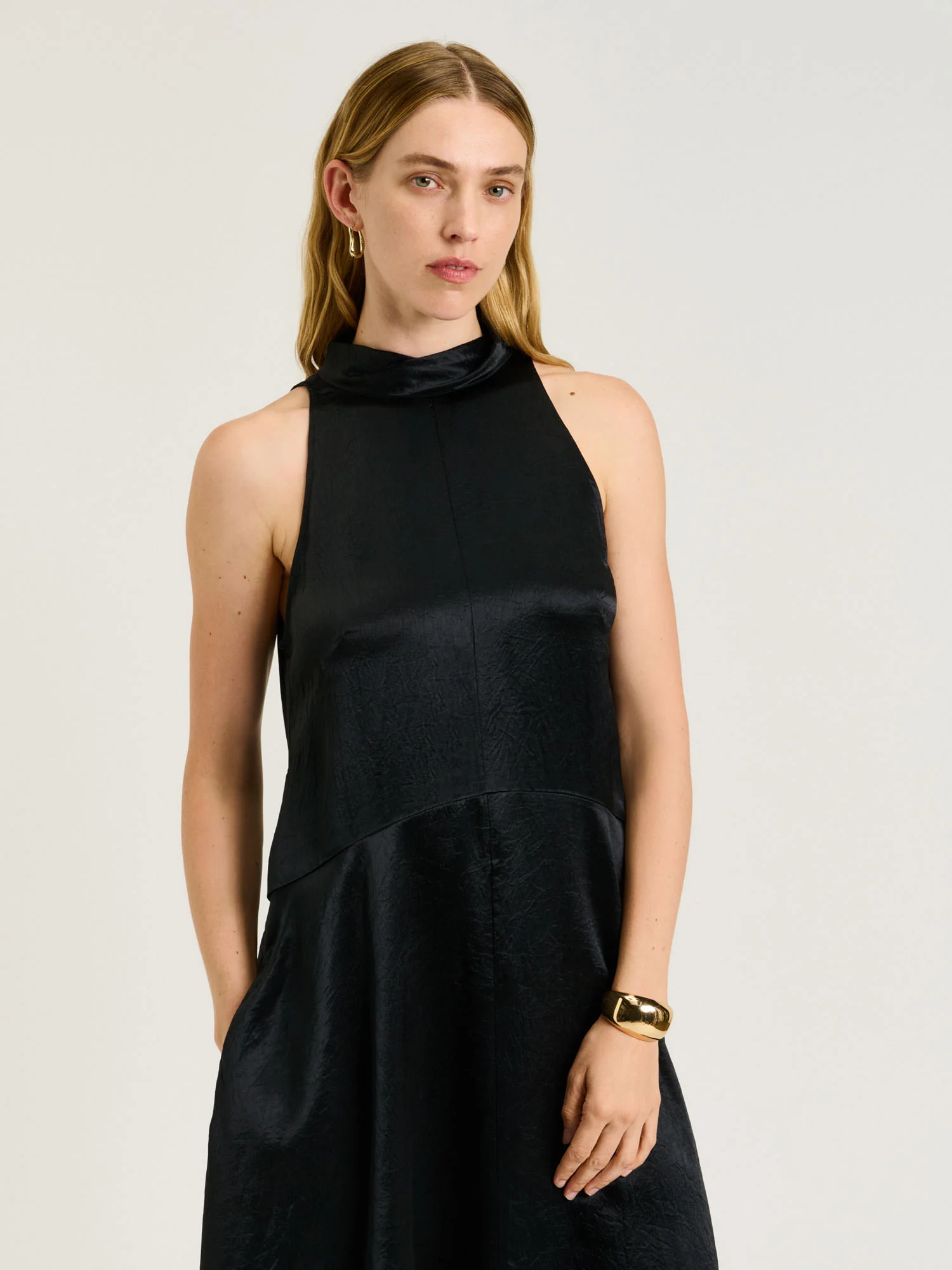 CRUSHED ACETATE TRAPEZE DRESS - Image 2