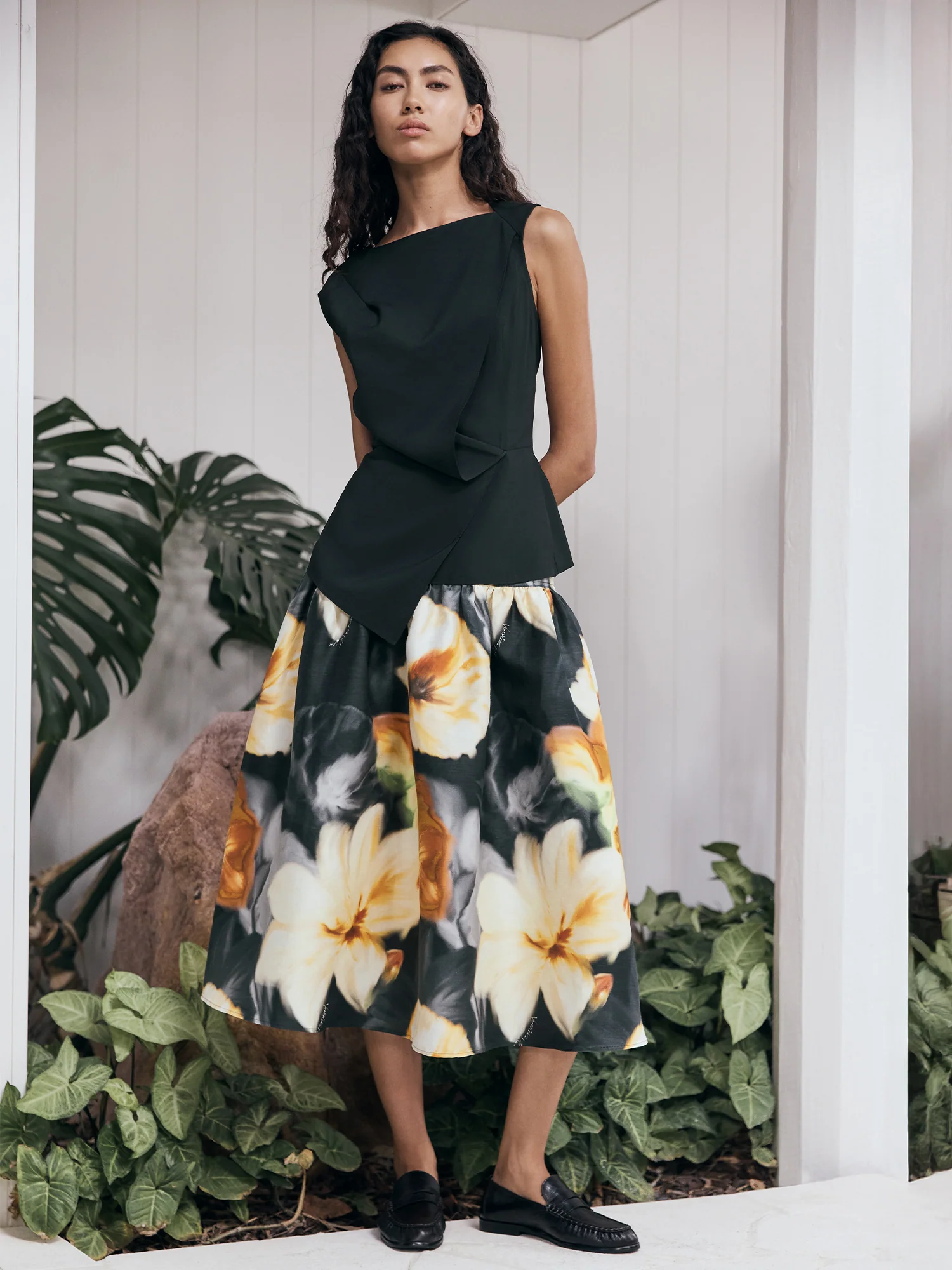 DRAPEY MODAL DRAPED FRONT TOP - Image 13