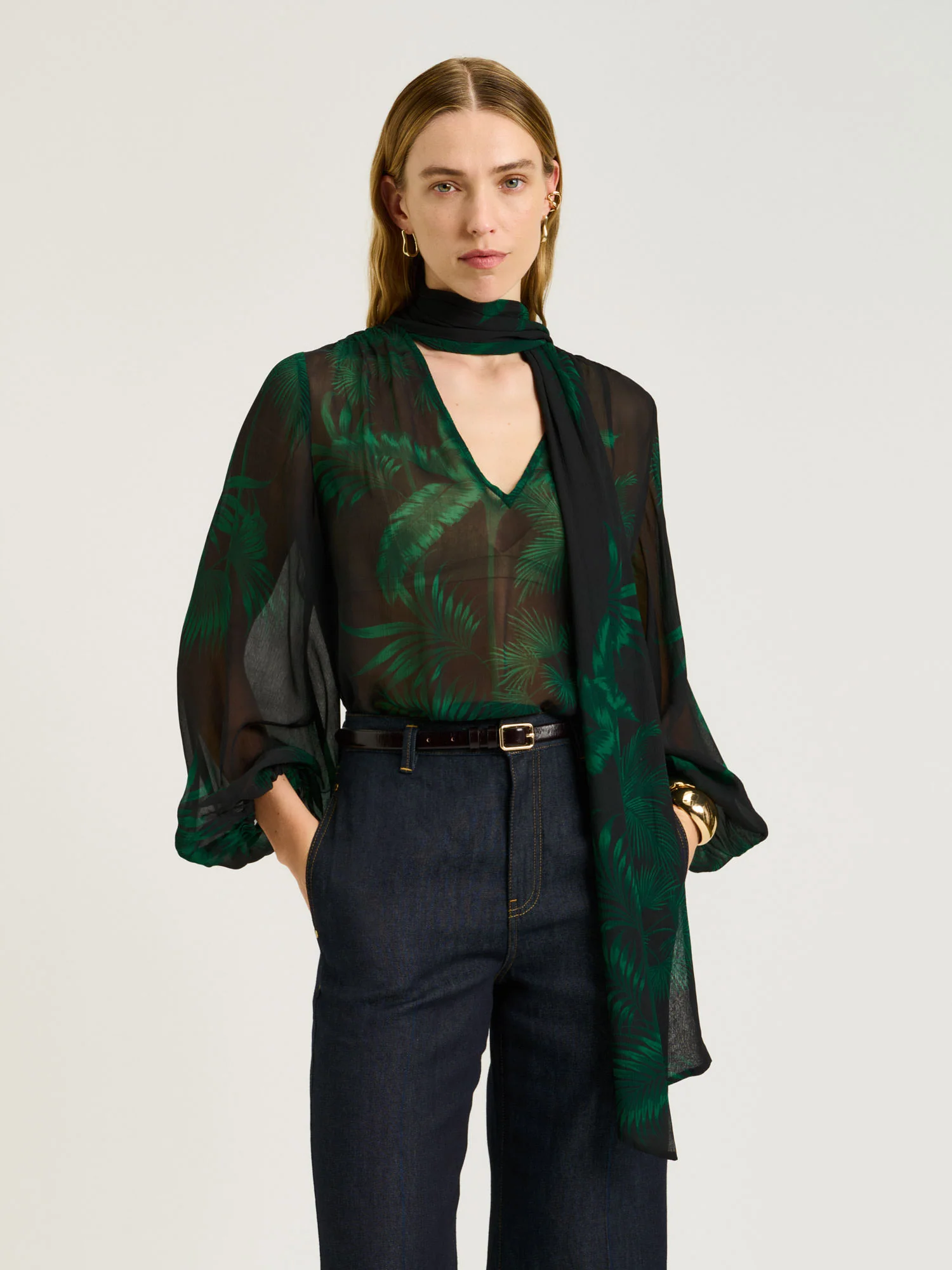 EMERALD PALM CRINKLE GEORGETTE BLOUSE - Image 3