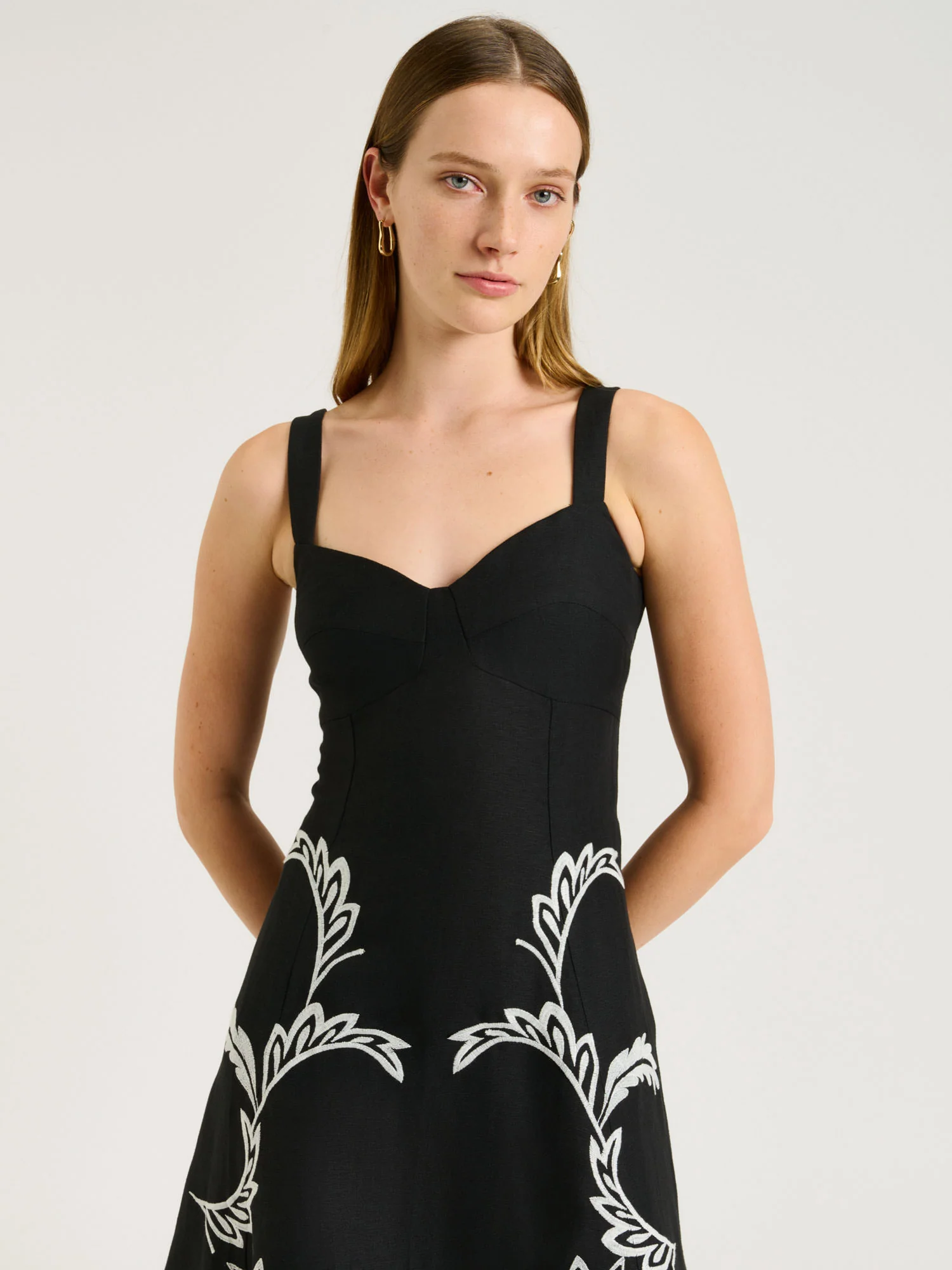 FILIGREE FOLIAGE EMBROIDERED MIDI DRESS - Image 2