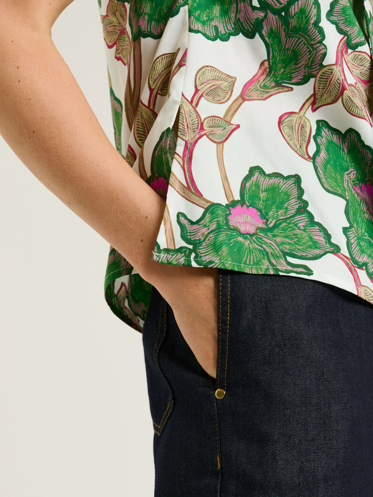 IVORY BATIK BLOOM TIE NECK TOP - Image 4