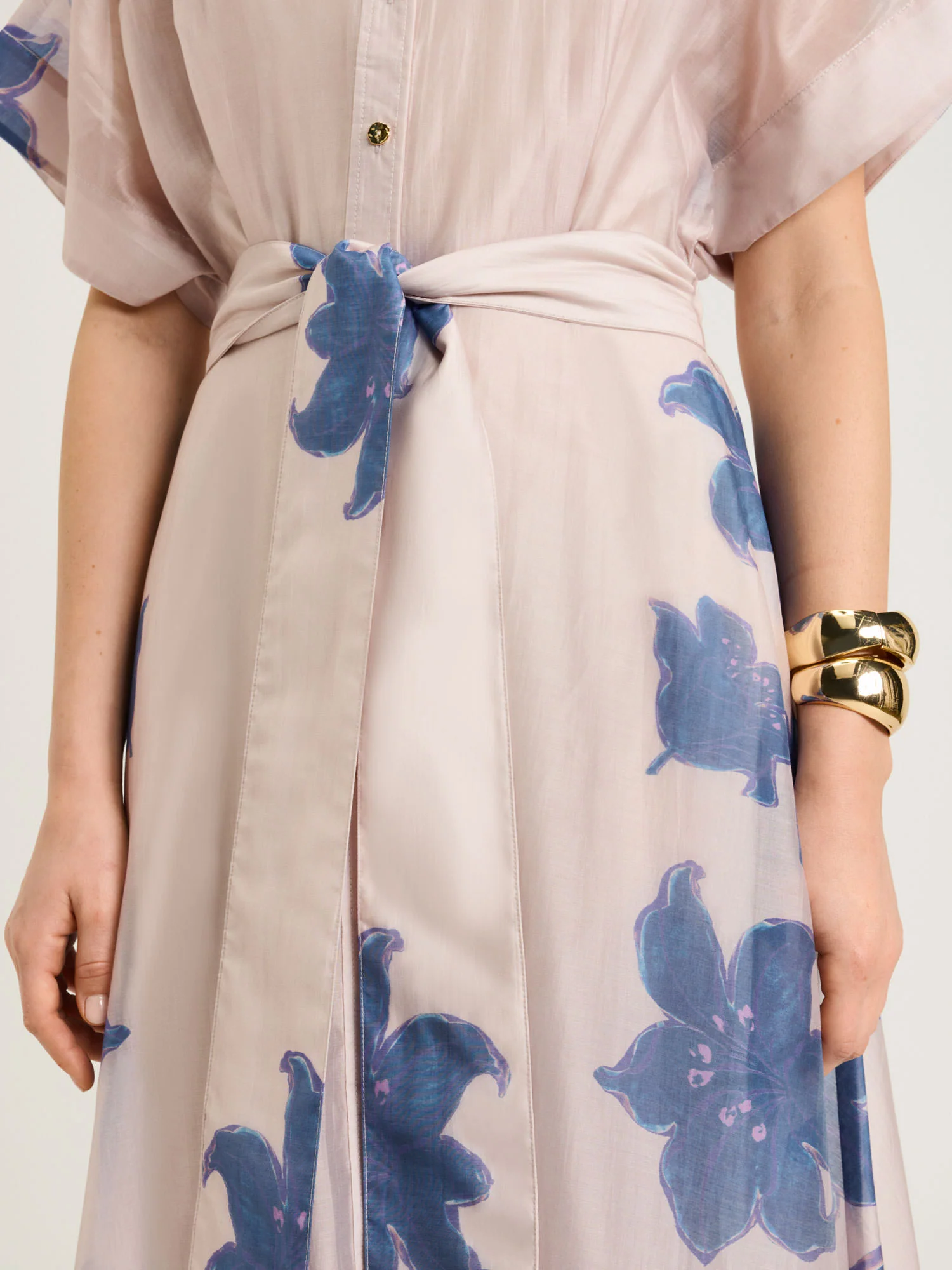 IVORY LILY SHIRTDRESS - Image 3