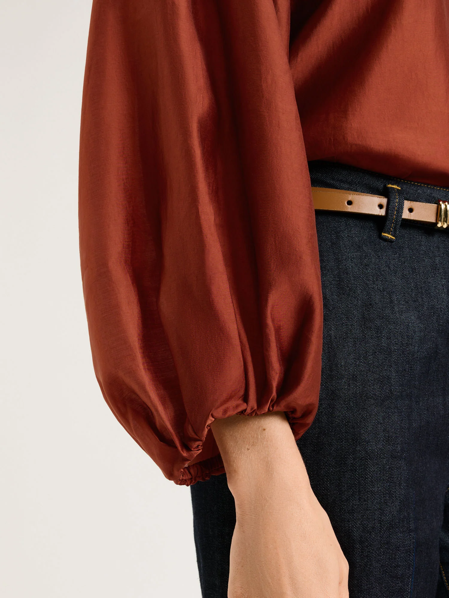 LIGHT LYOCELL BLEND BLOUSON SLEEVE TOP - Image 4