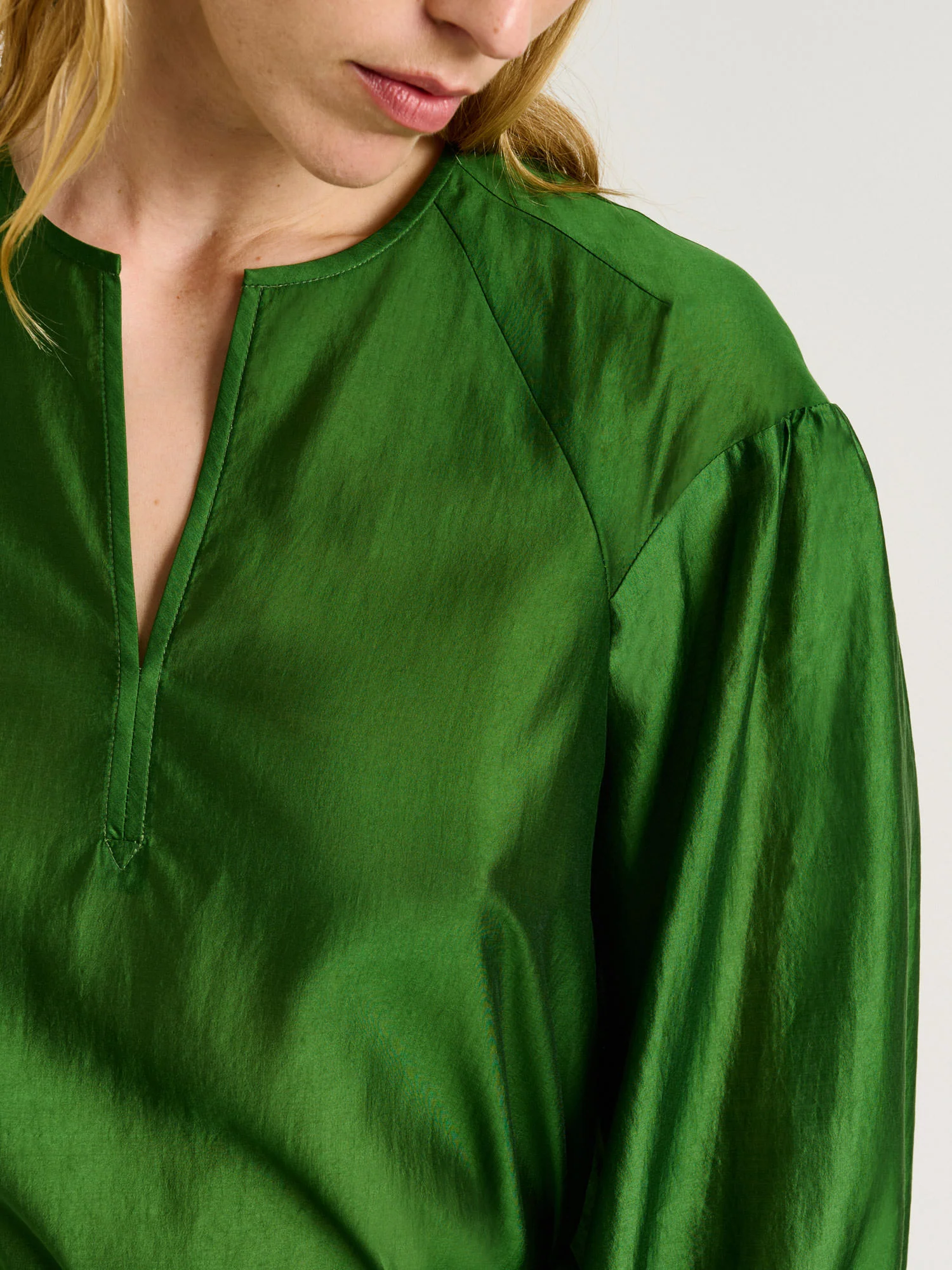 LIGHT LYOCELL BLEND BLOUSON SLEEVE TOP - Image 9
