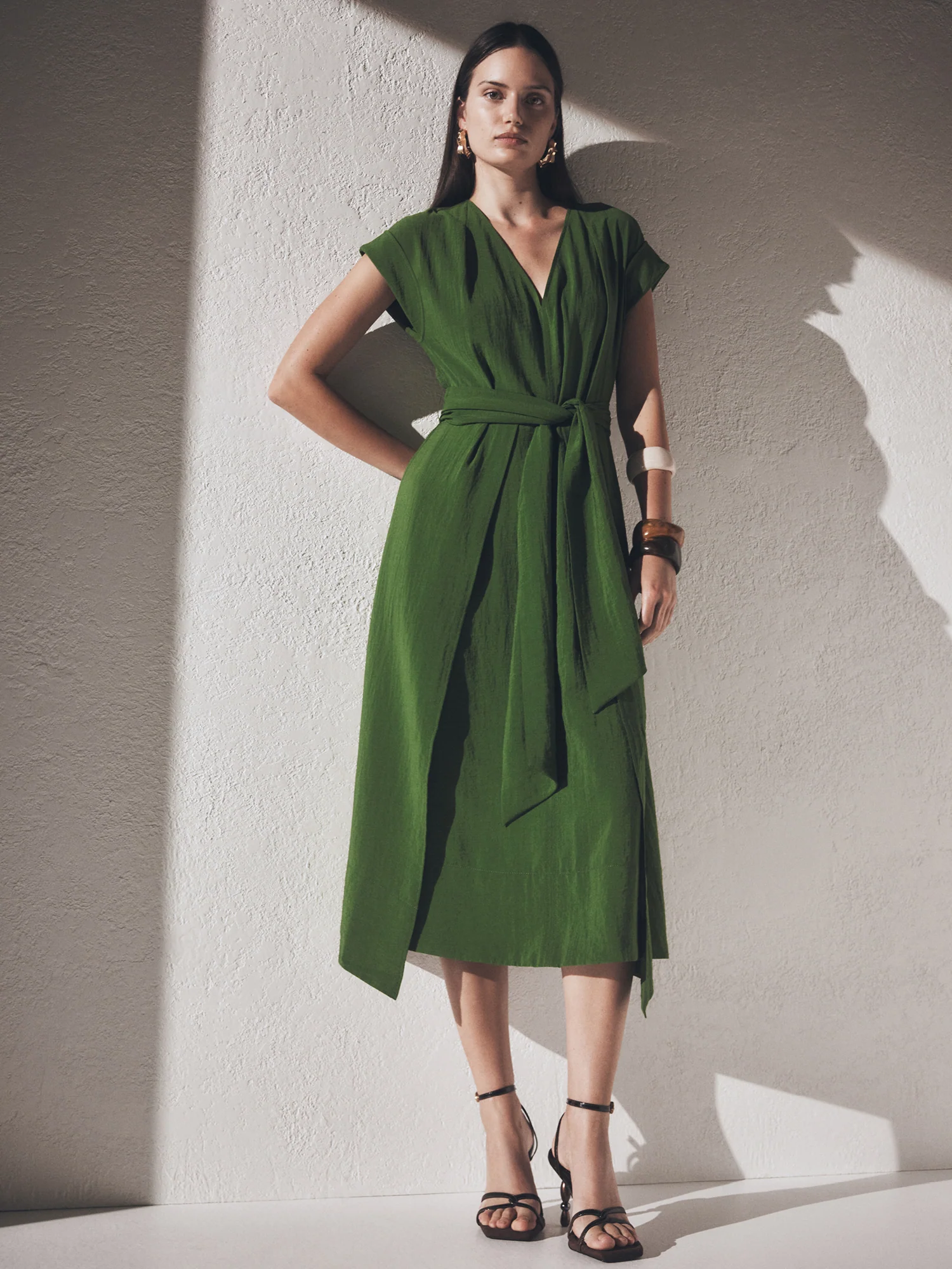 RAYON BLEND TIE WAIST MIDI DRESS - Image 6