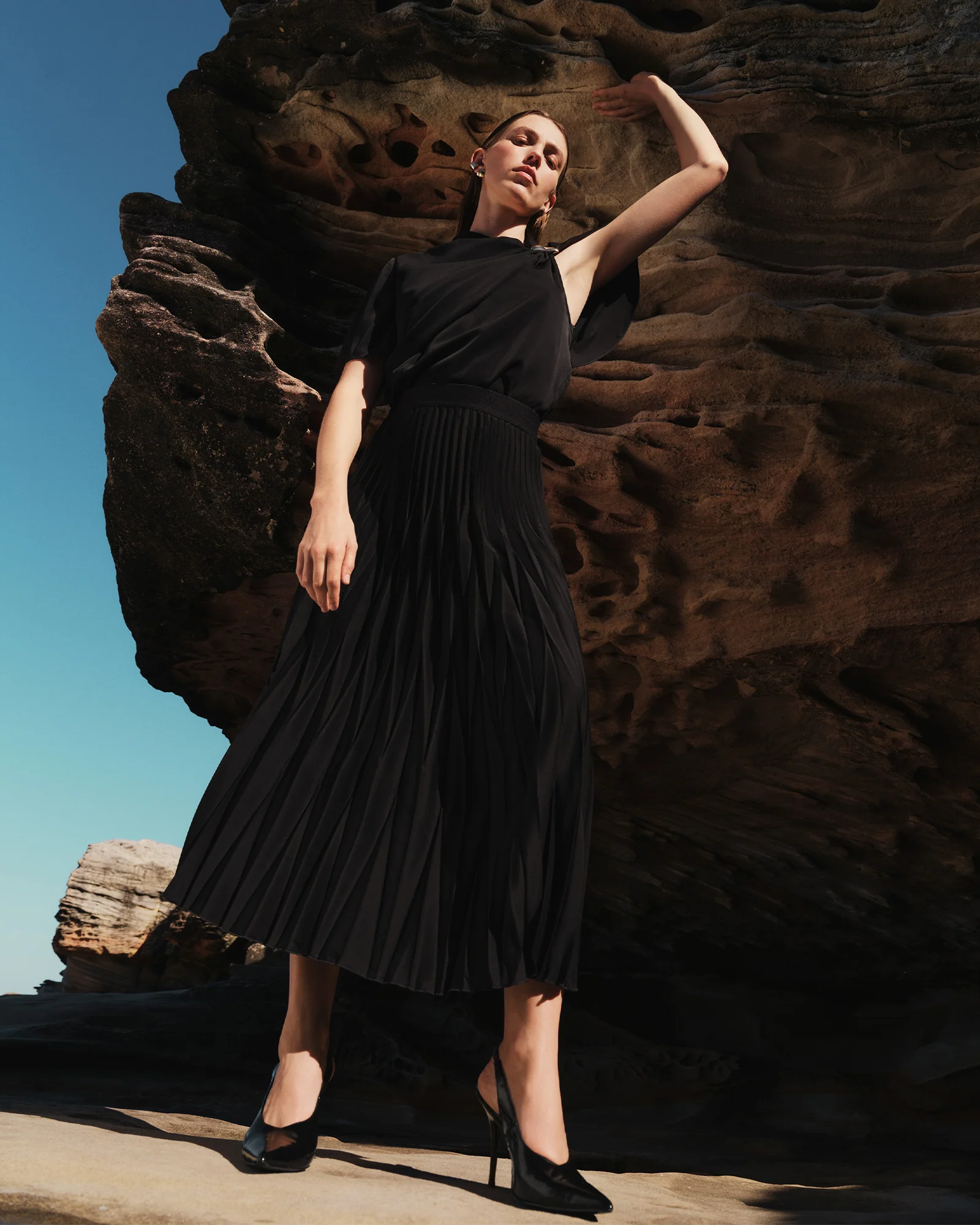 SATIN GEORGETTE PLEATED MIDI SKIRT - Image 6