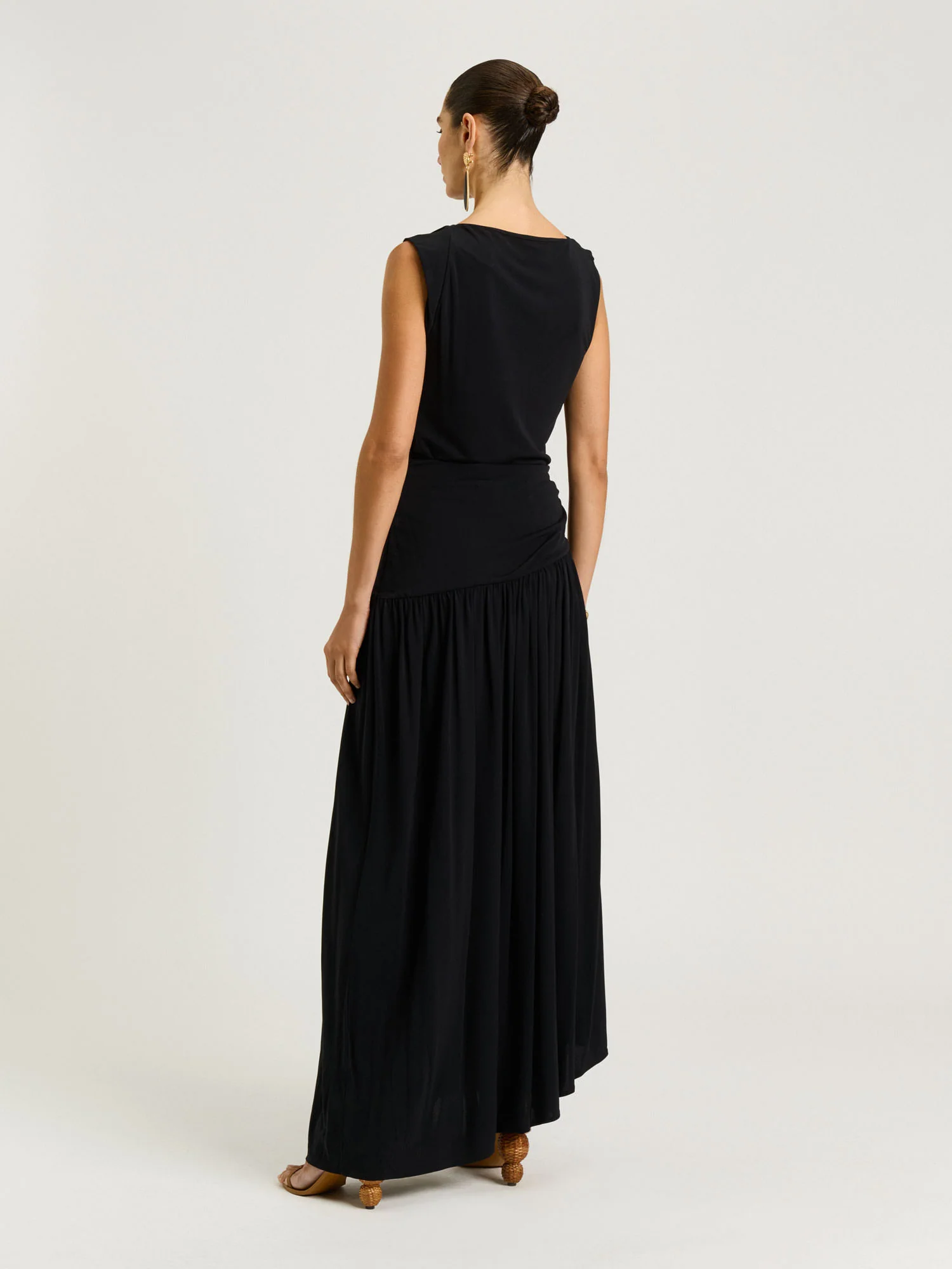 SLINKY JERSEY GATHERED MAXI SKIRT - Image 5