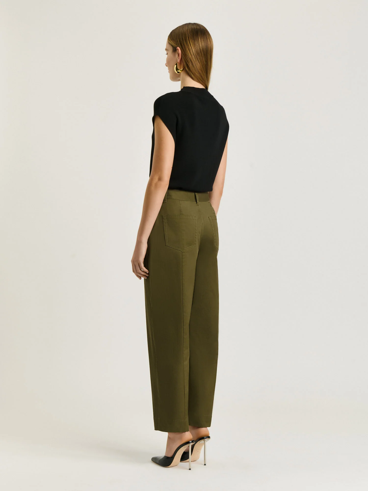 STRETCH COTTON TWILL BARREL LEG PANT - Image 3