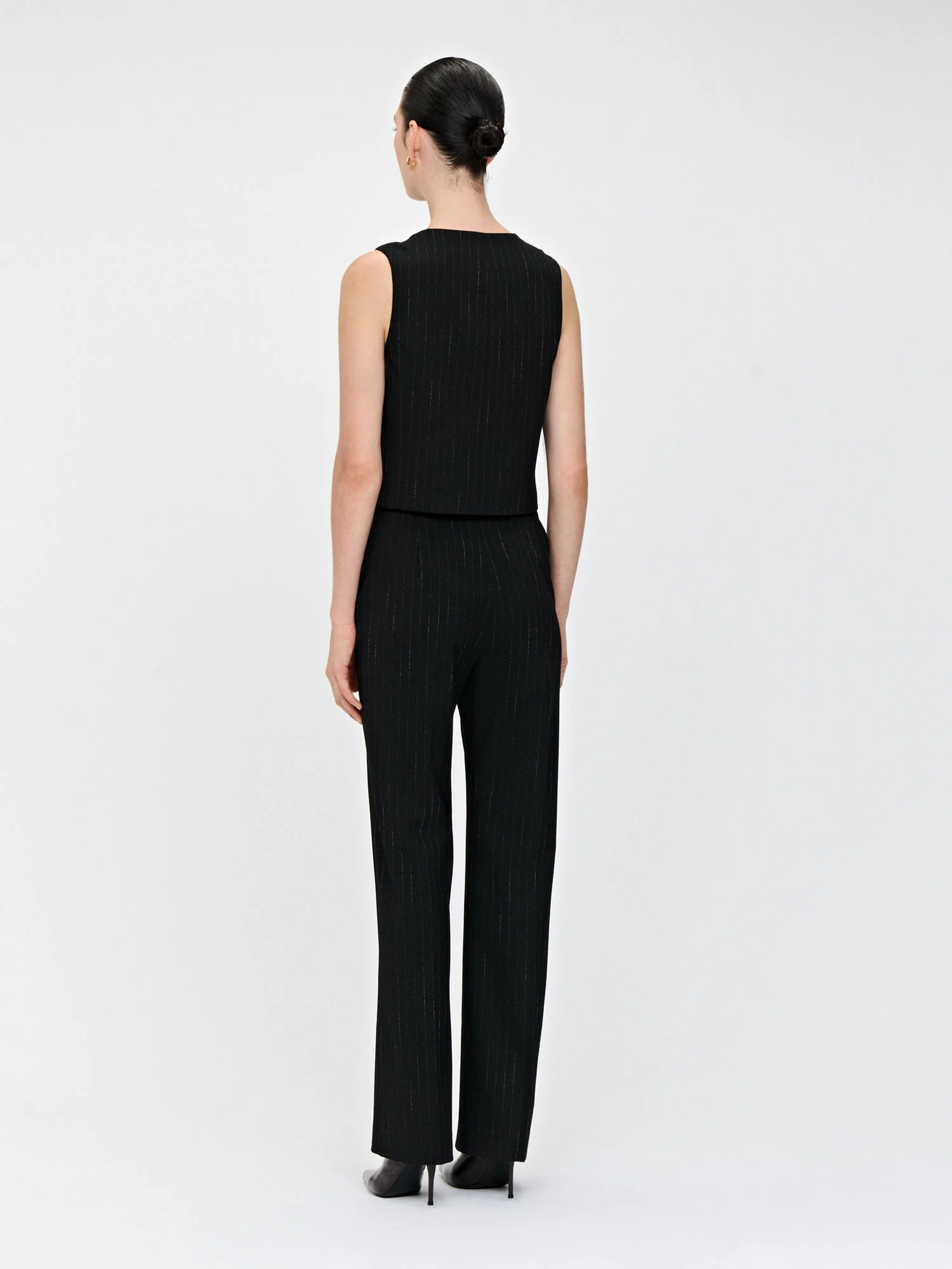 SUBTLE STRIPE CROPPED VEST - Image 4