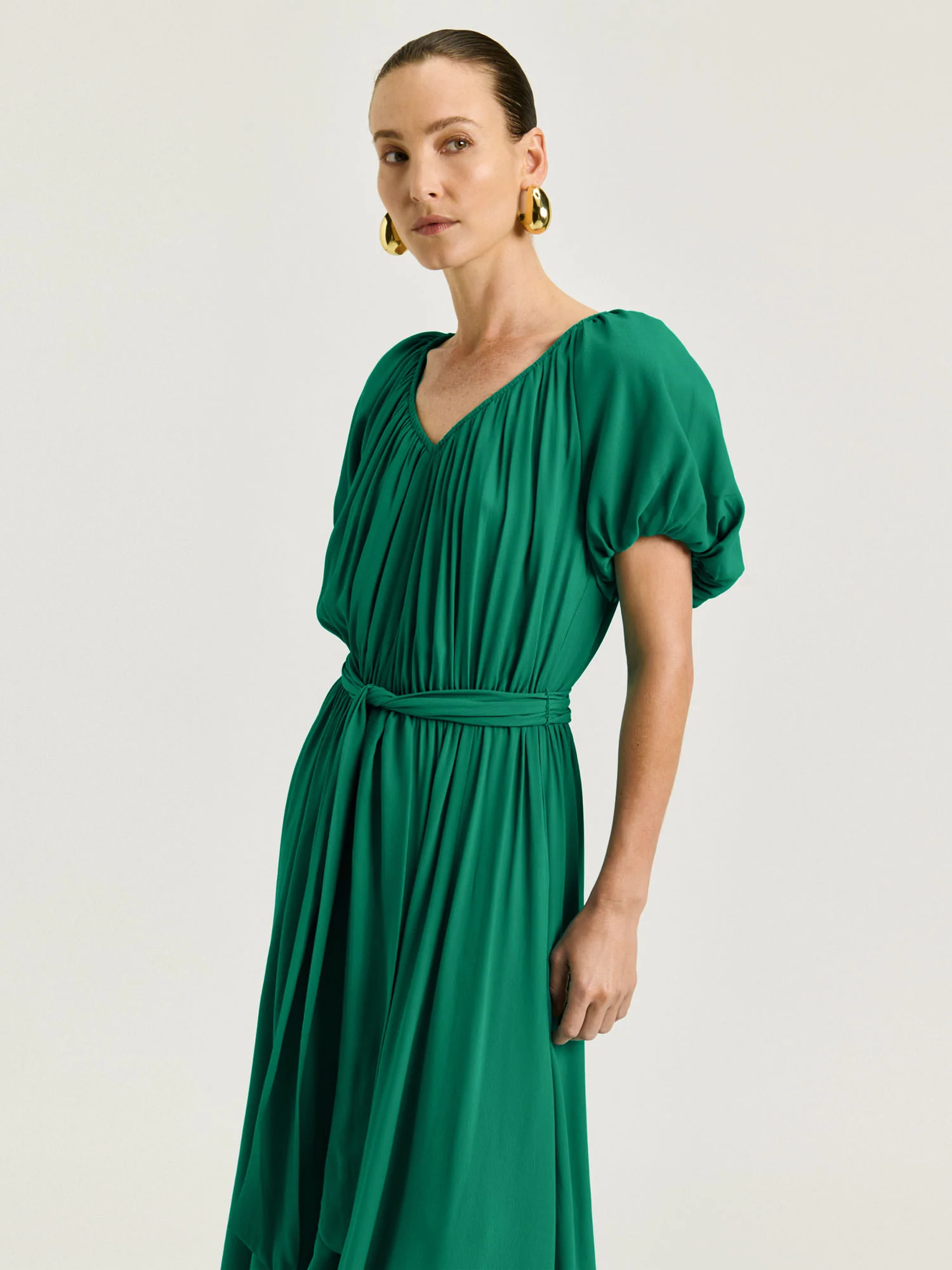 VISCOSE GEORGETTE GATHERED V-NECK DRESS - Image 2